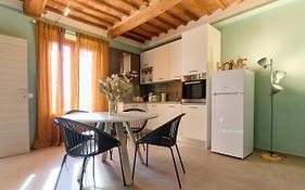 Cozy Apartment With A View In San Miniato